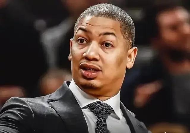 凯尔特人横扫快船，泰伦卢斯表现抢眼