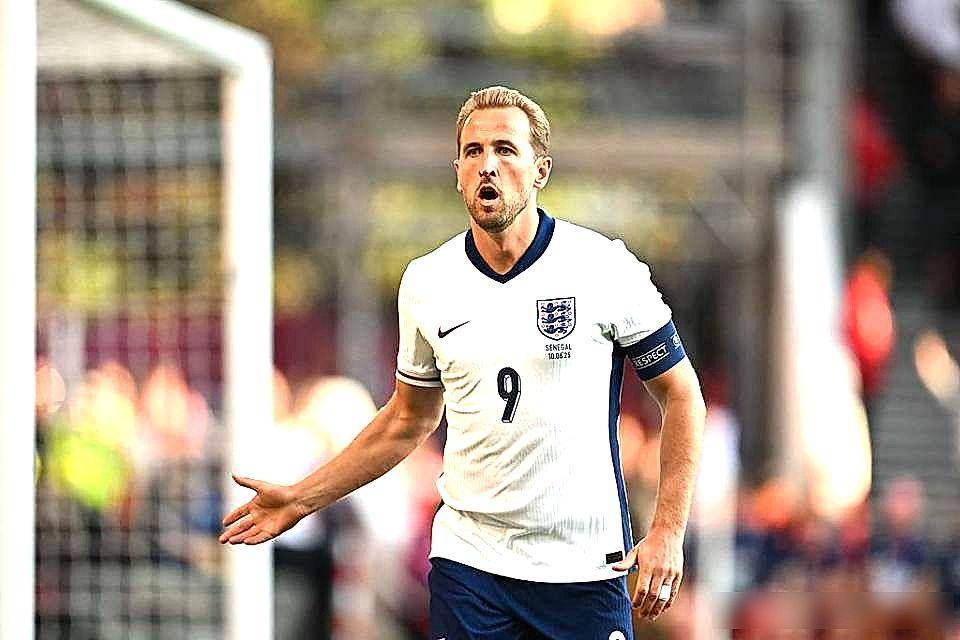 沃尔夫斯堡前锋进球功臣，球队取胜的关键人物