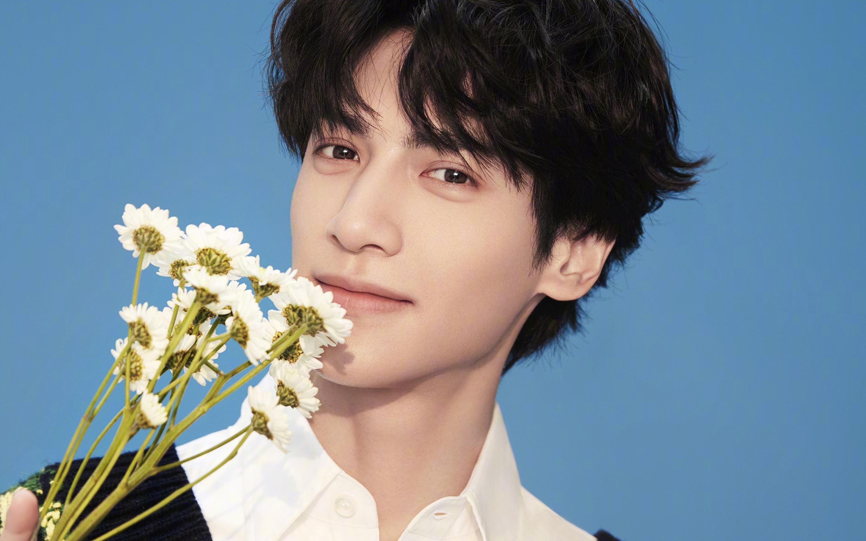 米切尔关键先生本色出演，湖人淘汰热火晋级下一轮