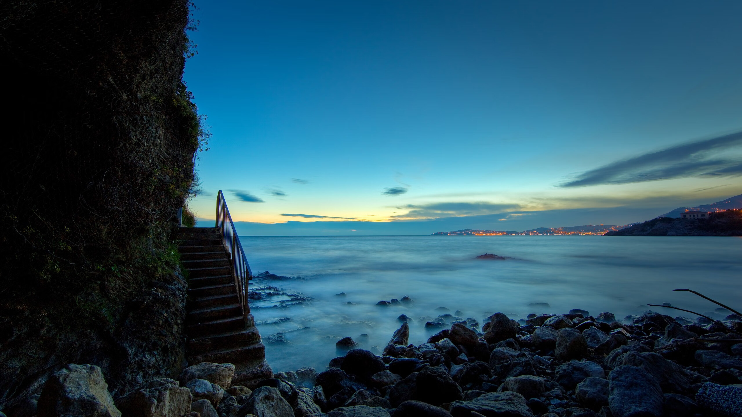 开云体育登录-双线闪耀，利物浦终结那不勒斯神话，穆勒用实力击碎质疑