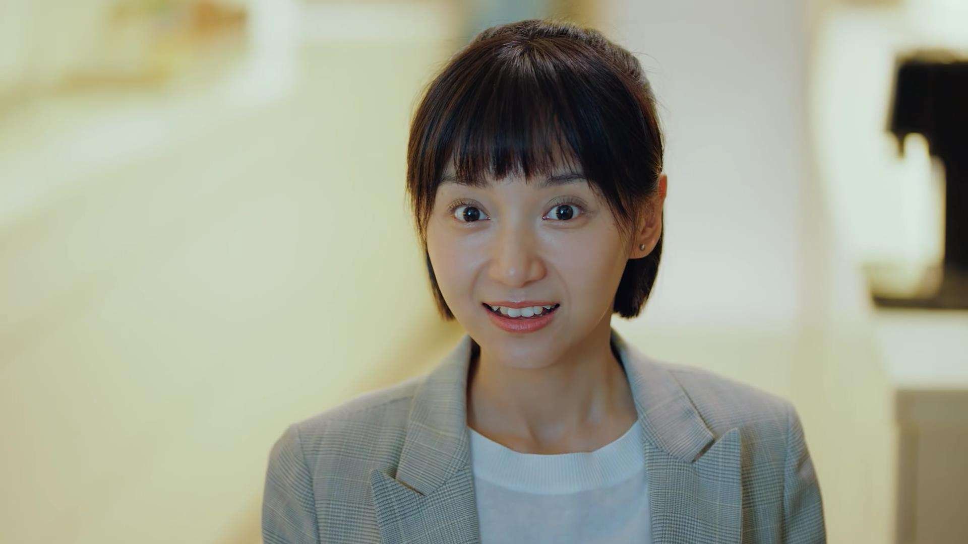 逆袭的弧线，从德黑兰的战术密码到奥纳纳的点球扑救—当赛场映射世界棋局