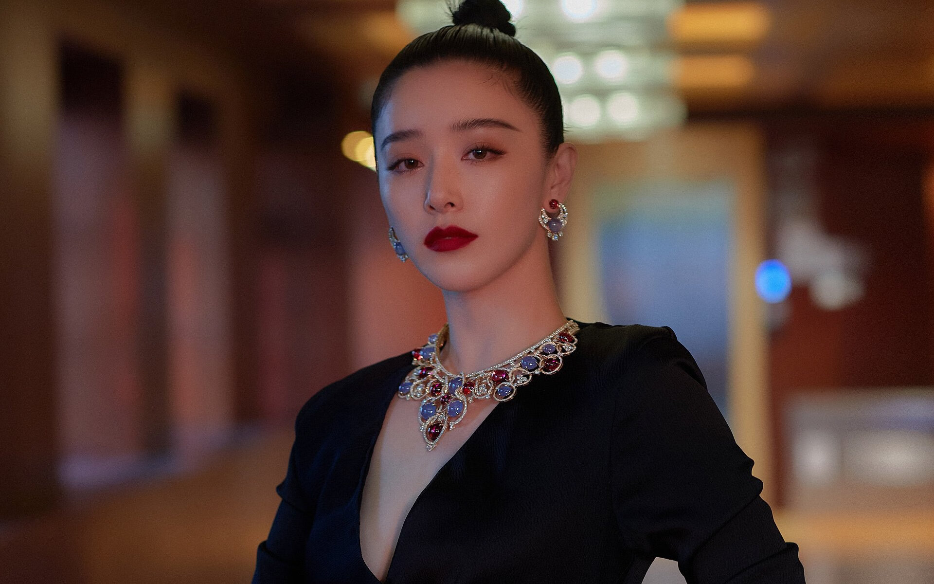 NBA总决赛焦点战，辽宁队火力全开压制浙江队