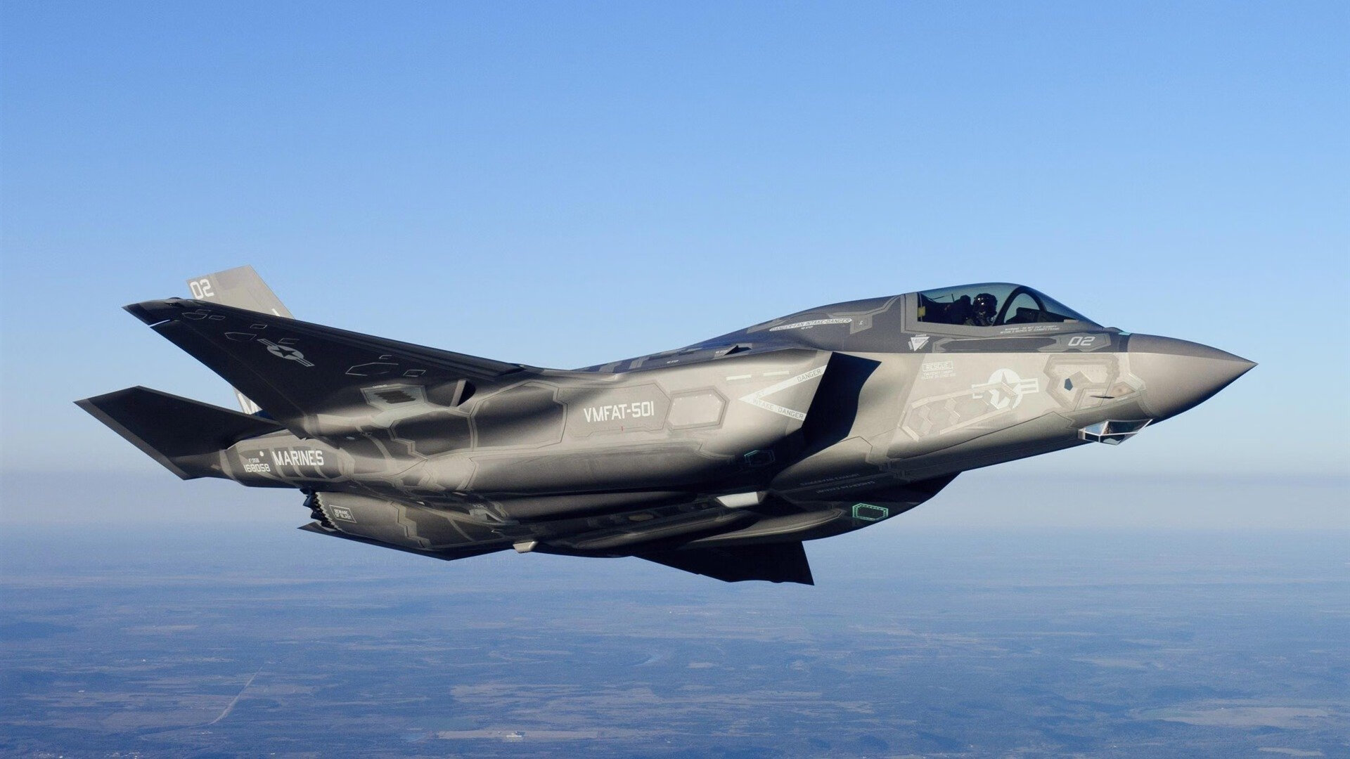 狂飙时刻，当三分与弯道的交响在元宇宙炸裂