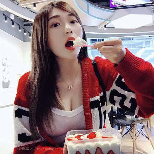开云下载-2026世界杯C组关键战，捷克完胜匈牙利，莱万多夫斯基独造三球带队奏凯